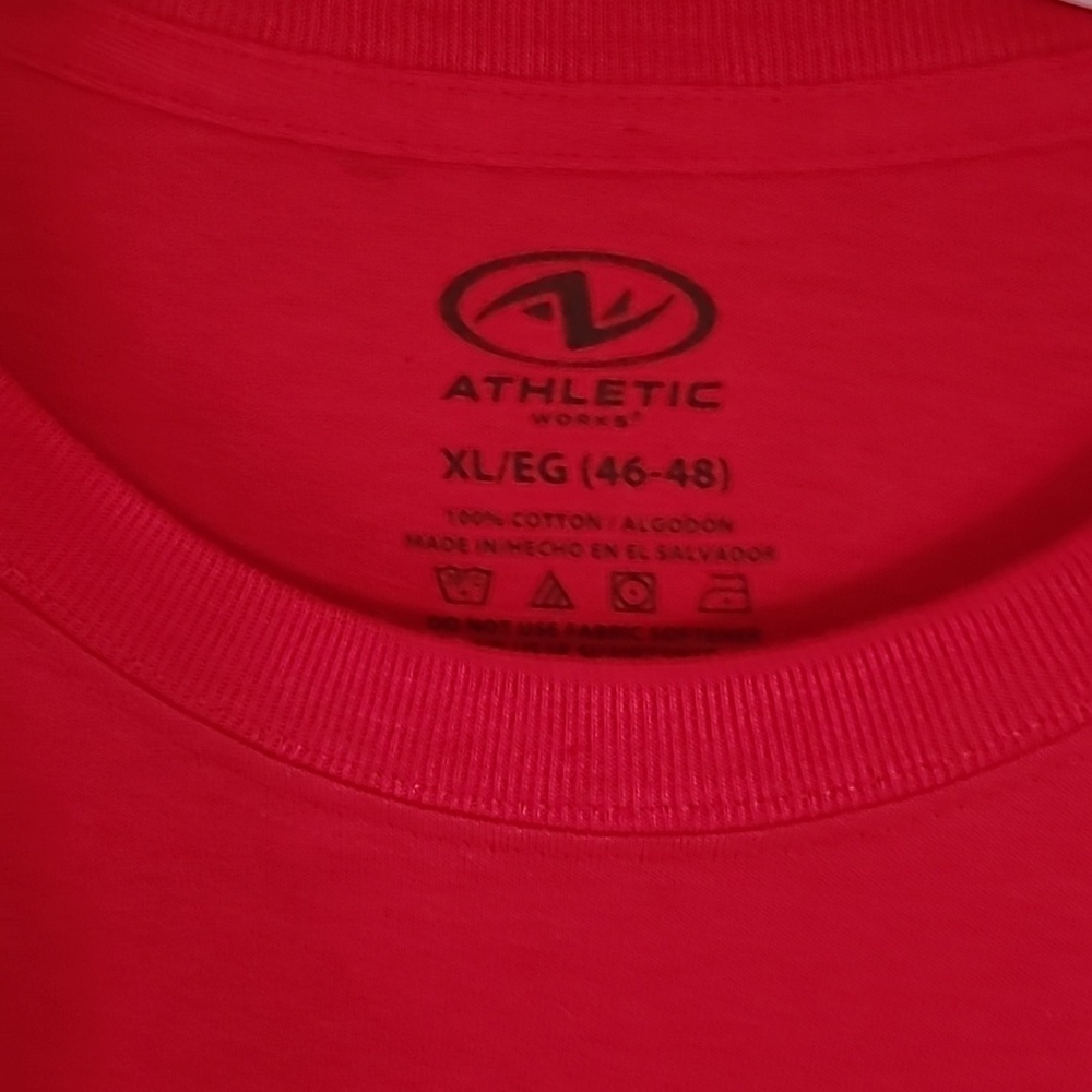 Athletic  God's Country short sleeve t-shirt size XL - Picture 2 of 4